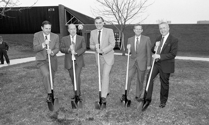 Leaders from BN and JCCC in a groundbreaking ceremony for the ITC building. 